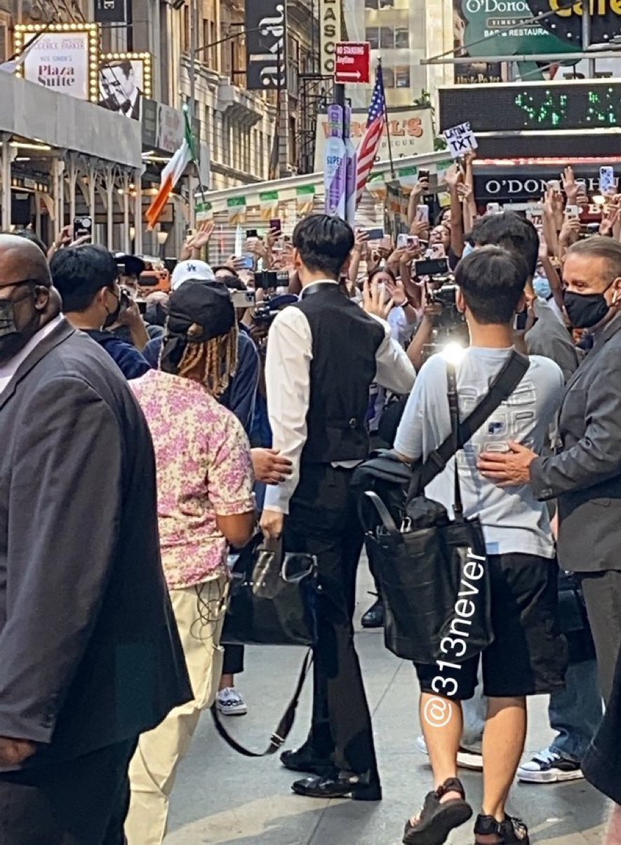 [잡담] 투바투 자꾸 본인들한테만 초점 맞춰진 사진처럼 찍혀 | 인스티즈