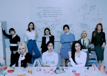트와이스, JYP와 전원 재계약…"전폭적 지지 약속" [공식입장] | 인스티즈
