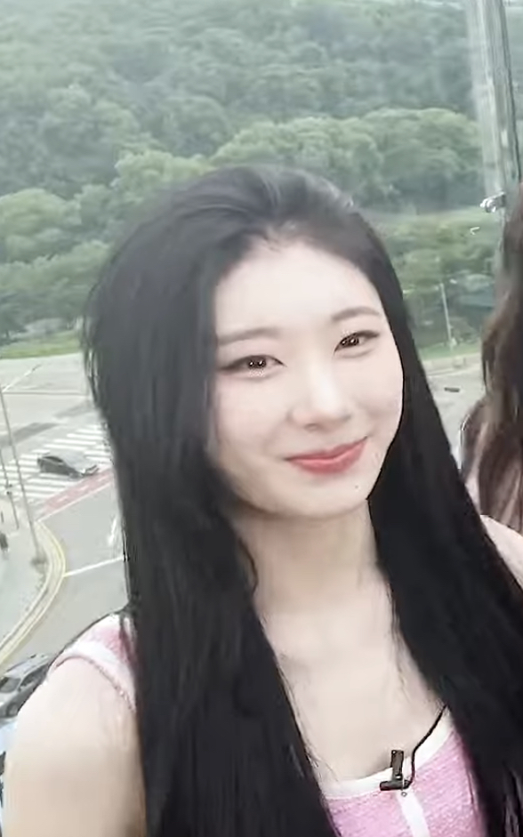 [잡담] 있지 응원법 영상 보는데 채령이 넘 예뽀... | 인스티즈