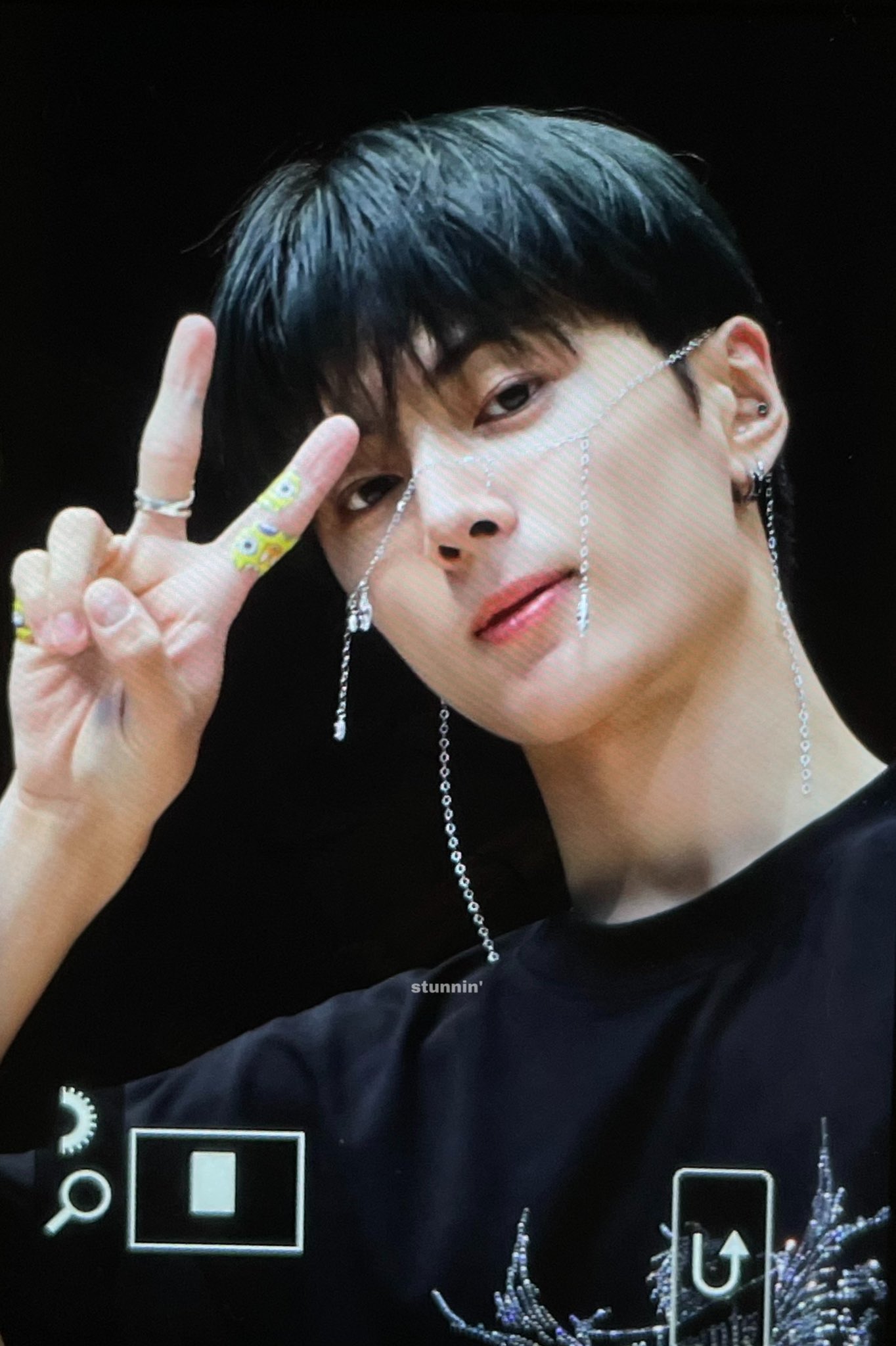 [잡담] 제이 오늘 진짜 개잘생김 | 인스티즈