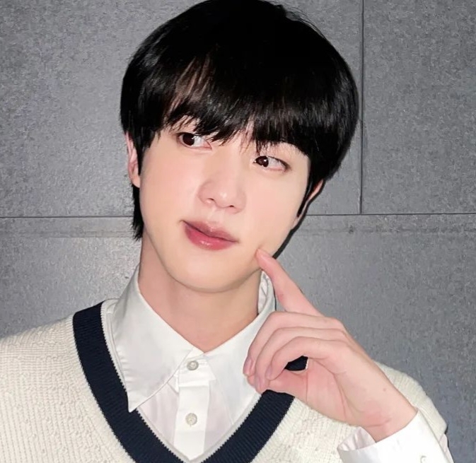 [잡담] 아니 방탄 진 슈가 왜 이렇게 예쁨??? | 인스티즈