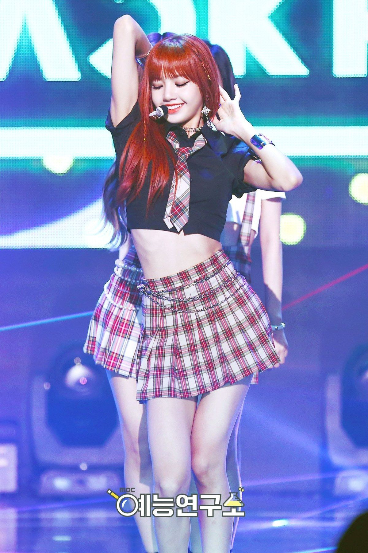 [잡담] 뭔가 블핑 안무는 찍혔을 때도 예쁘게 나오는듯 | 인스티즈