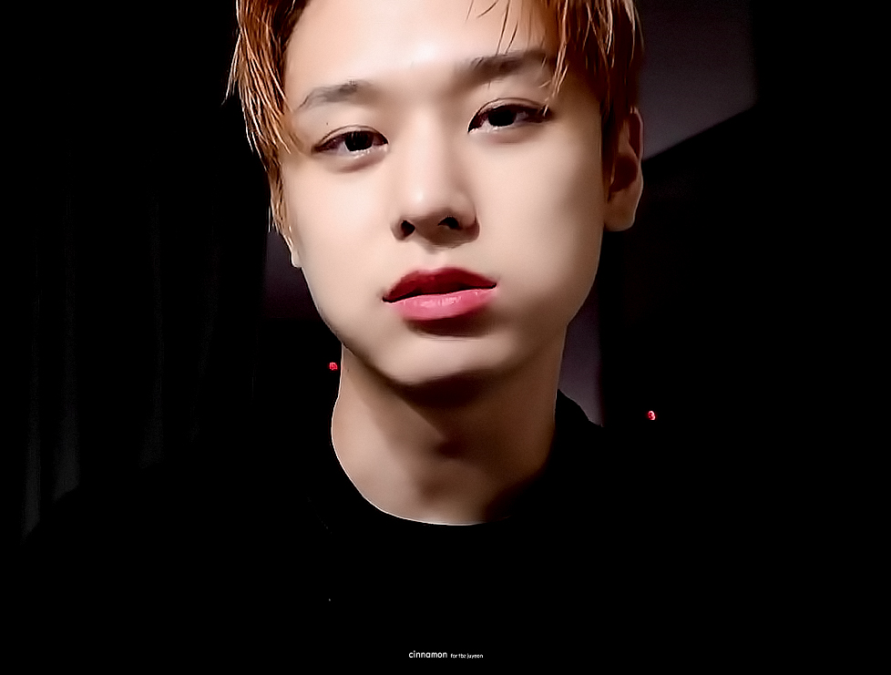 [잡담] 먹을 때만 햄스터 되는 고양이상 남돌 | 인스티즈