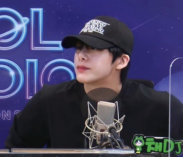 [잡담] 건성인 사람이 이렇게까지 피부에서 광날 수 있음? | 인스티즈