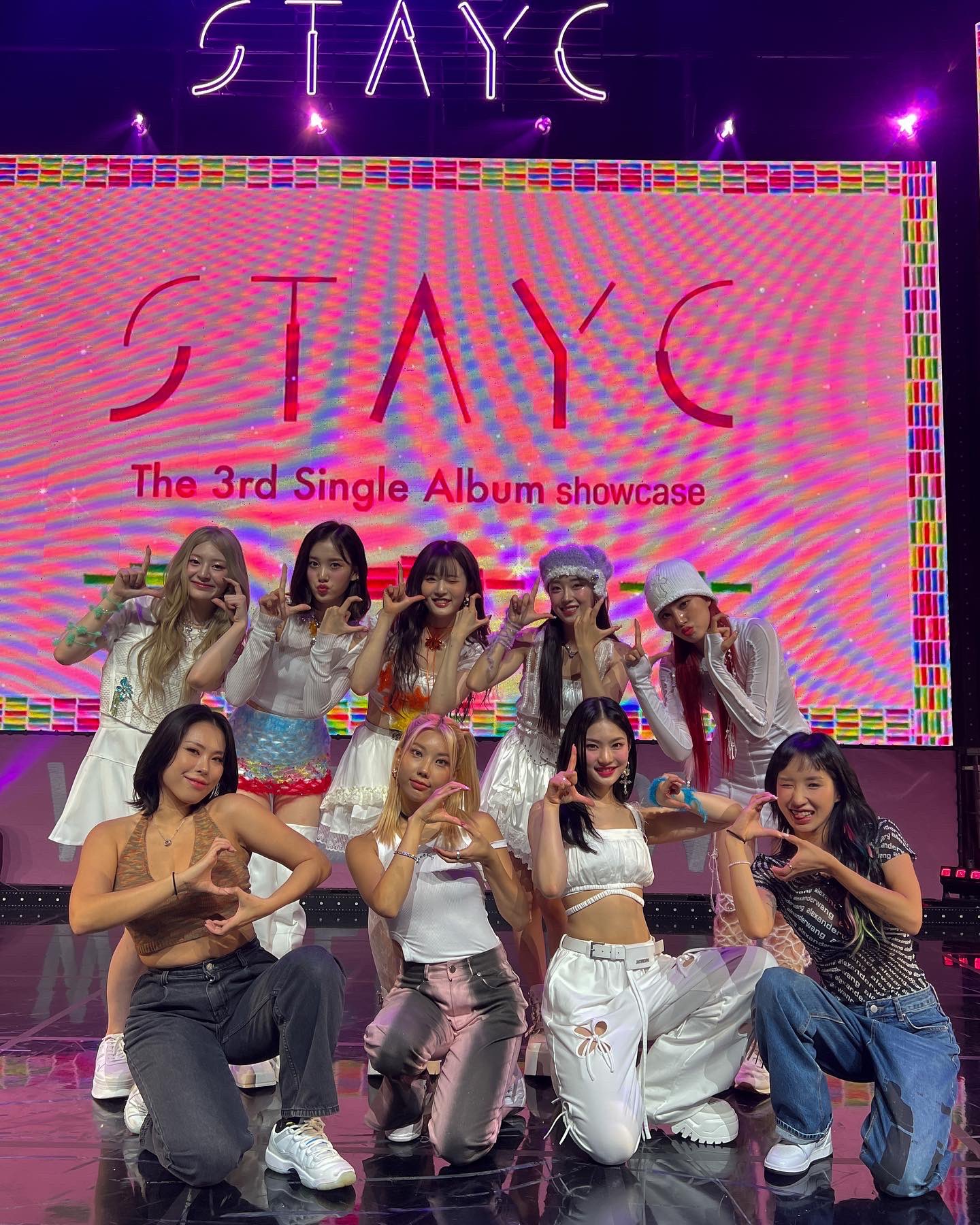 [잡담] 스테이씨 라치카랑 사진 찍었다ㅋㅋㅋㅋ | 인스티즈