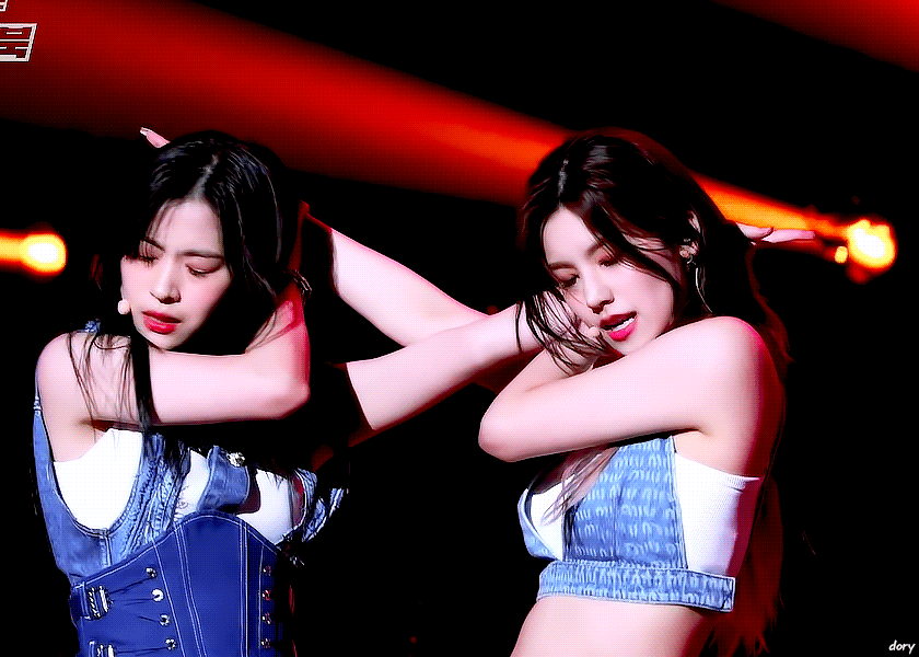 [잡담] 예지 류진 이 짤 미친 거 아니냐며 | 인스티즈