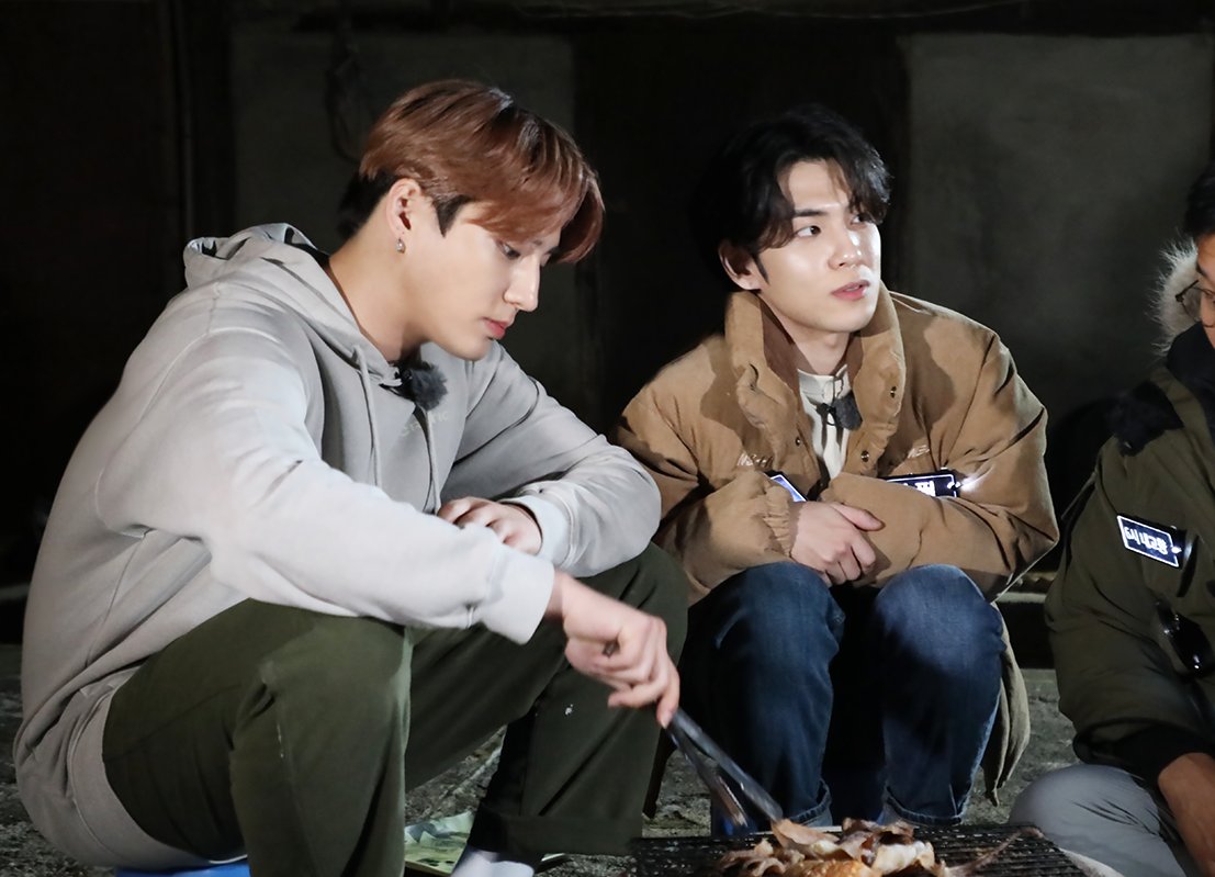 [잡담] 데식 원필 도운 자기 키 안 작다고 말하는거 ㄱㅇㅇ | 인스티즈