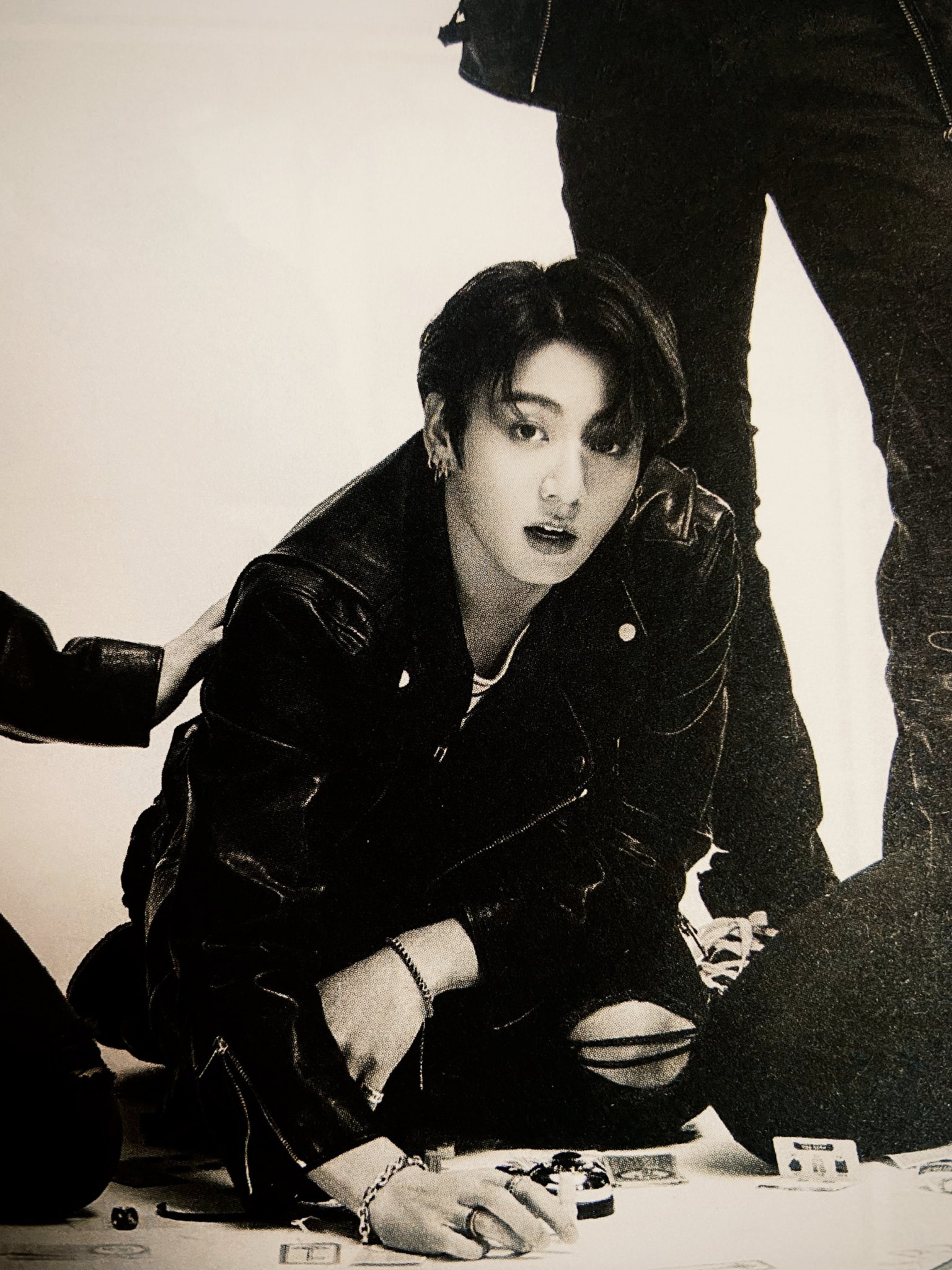 [잡담] 한명은 미국 한명은 파리 분위기 그 잡채인데 이 둘이 어떻게 같은 팀인걸까... | 인스티즈