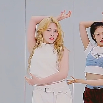 [잡담] 스테이씨 세은 이 헤어 사진 더 있어?? | 인스티즈