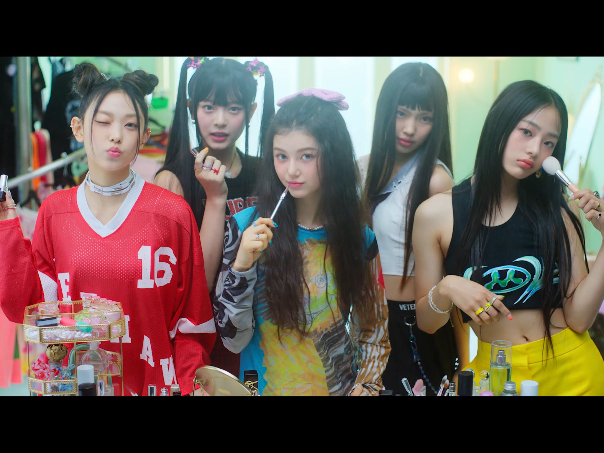 [잡담] 이 친구가 이 친구 맞나..? | 인스티즈