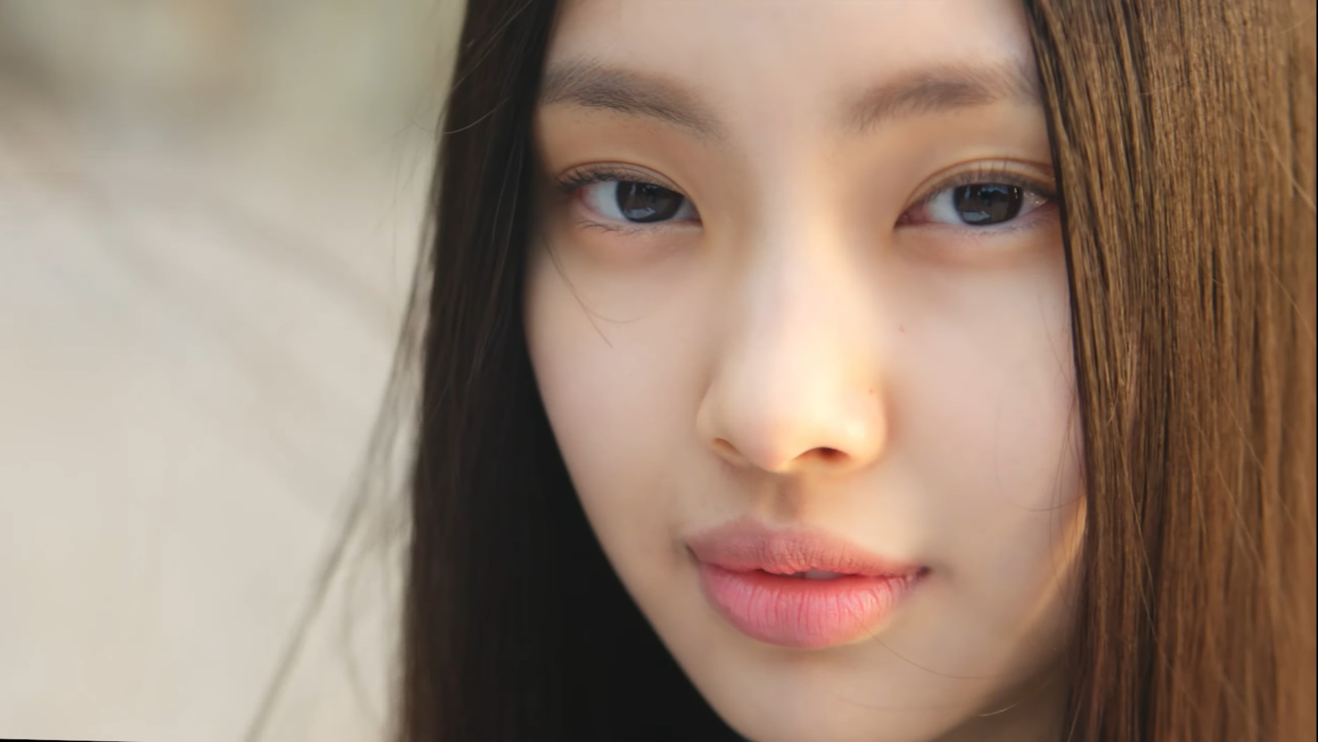 [잡담] 뉴진스 멤버들 얼빡샷들 | 인스티즈