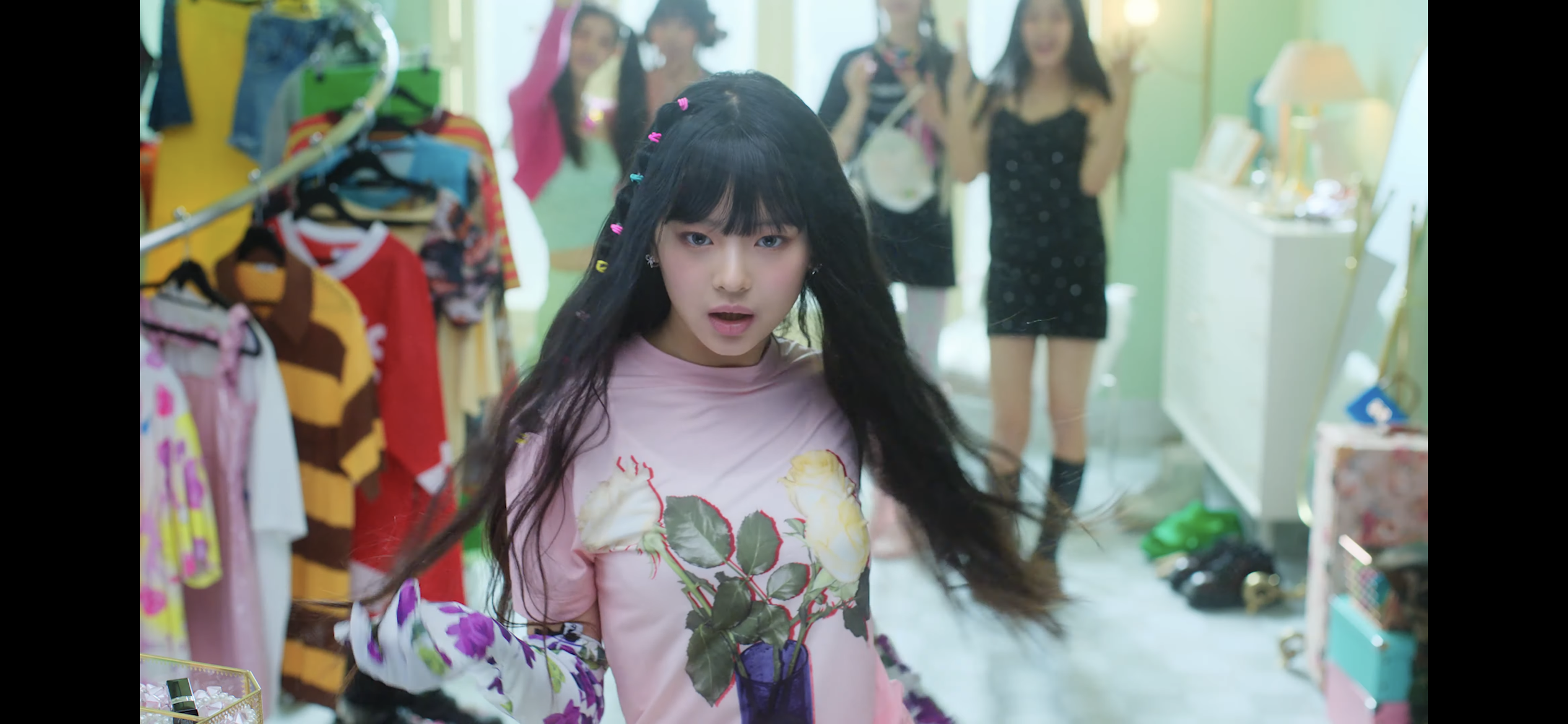 [잡담] 뉴진스 이 분 누구야? | 인스티즈