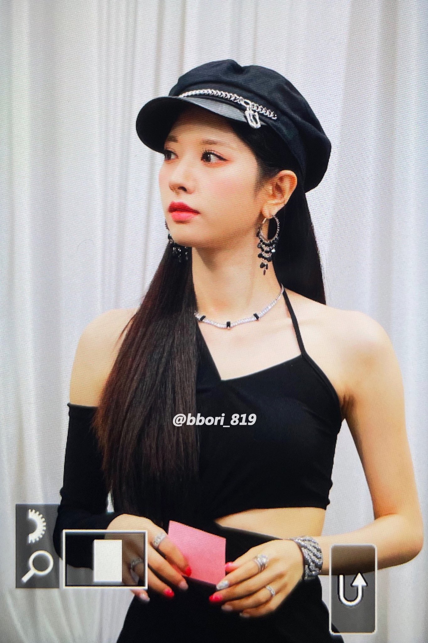 [잡담] 우주소녀 미팬때 보나 개이쁘다.. | 인스티즈