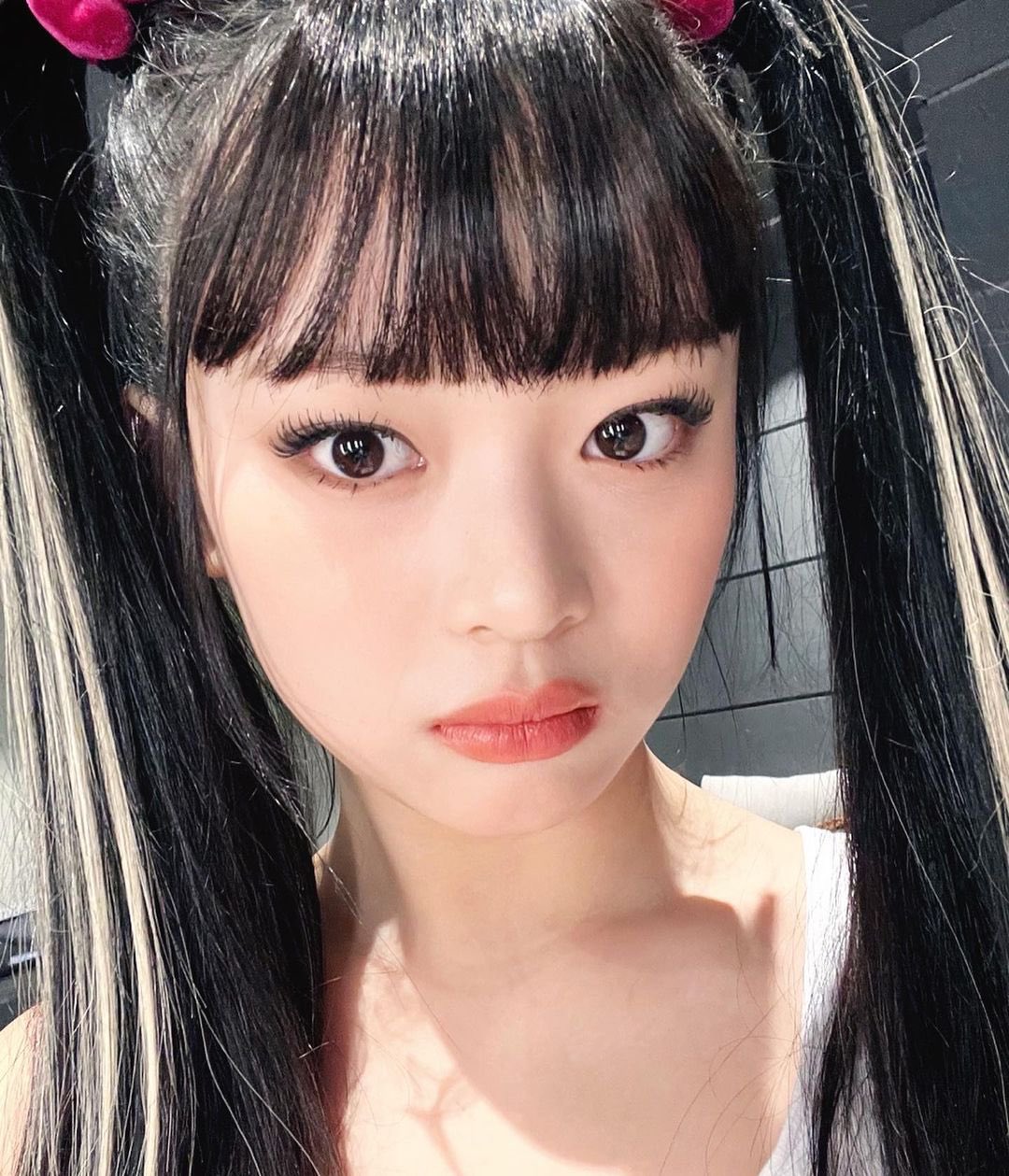 [잡담] 뉴진스 04 베트남 국적 하니 너무 예쁨 | 인스티즈