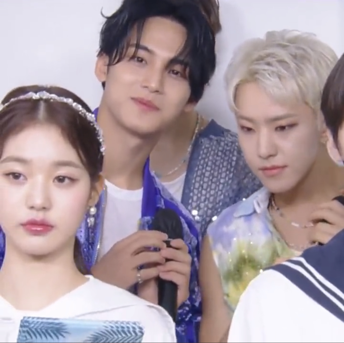 [잡담] 아니 세븐틴 엠씨들 대본에 관심잌ㅋㅋㅌㅋㅋㅋ | 인스티즈