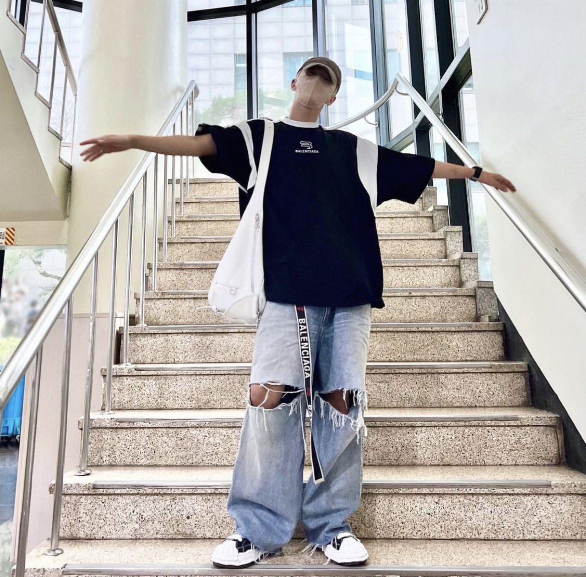 [잡담] 호시 사복 너무 호시스럽지(?) 않니ㅜㅜ🥹💓 | 인스티즈