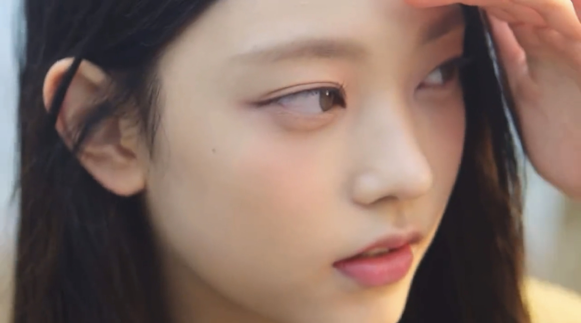 [잡담] 뉴진스 이 친구 이름이 뭐야?? | 인스티즈