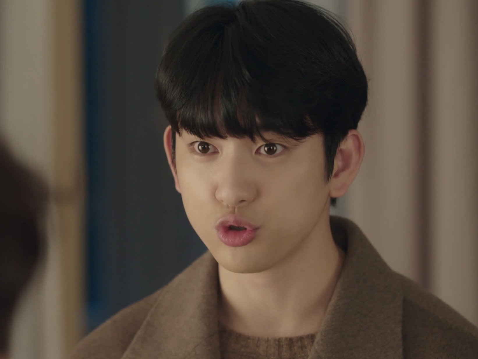 [잡담] 갓진영은 눈이 너무 보석이다.. 눈매가 고양이? 강아지? | 인스티즈