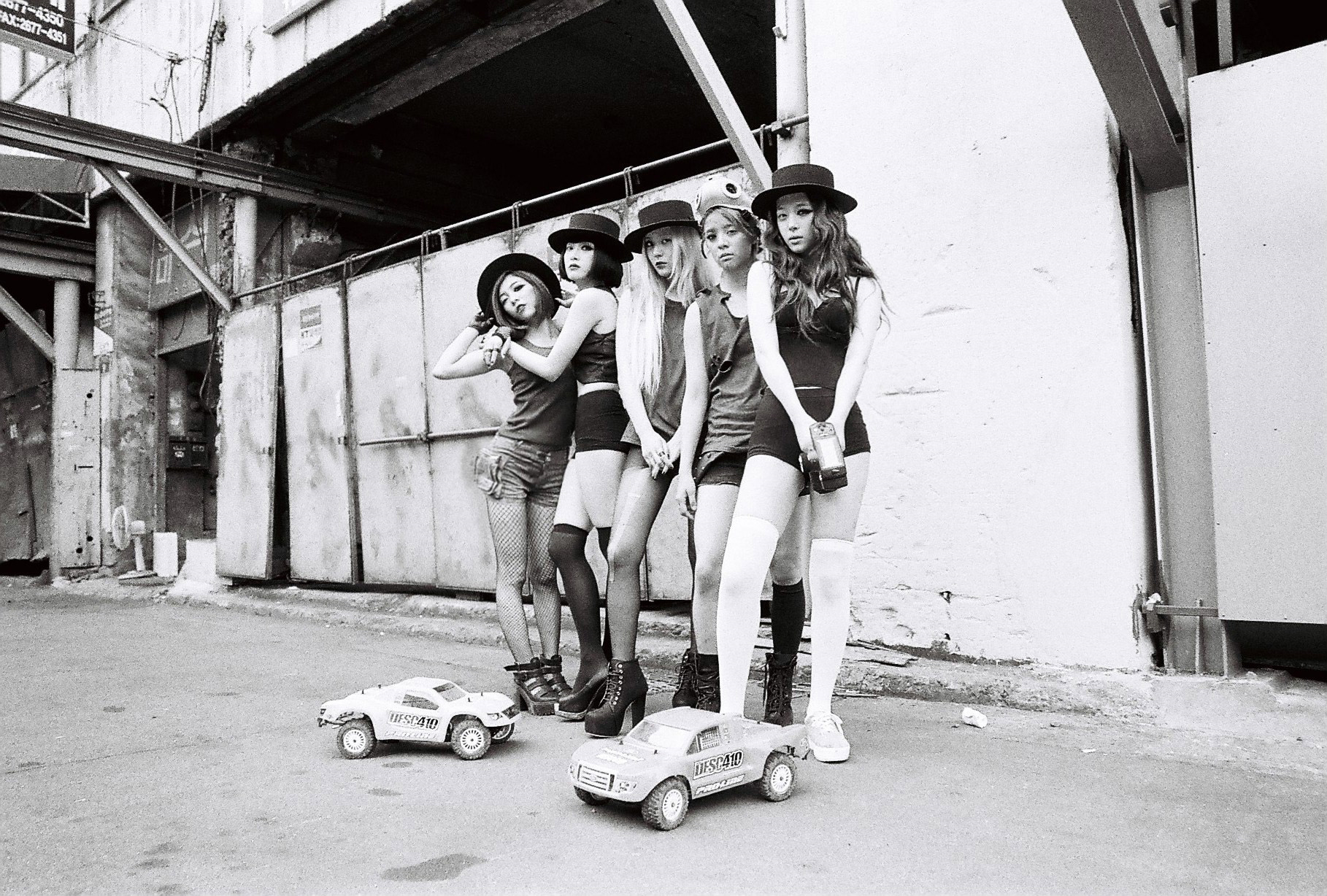 [잡담] 민희진이 최고다 라고 생각하진않는데 에펙 컨셉사진보면 | 인스티즈