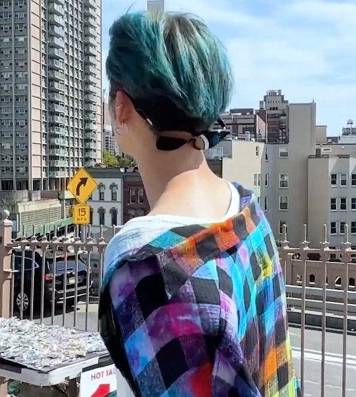 [잡담] 최연준 목에서 어깨 떨어지는 라인 진짜 개짱이ㄷㅏ.. | 인스티즈