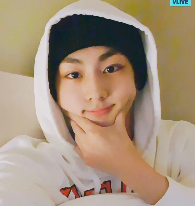 [잡담] 정원이 오늘 라이브 쌩얼봐............. | 인스티즈