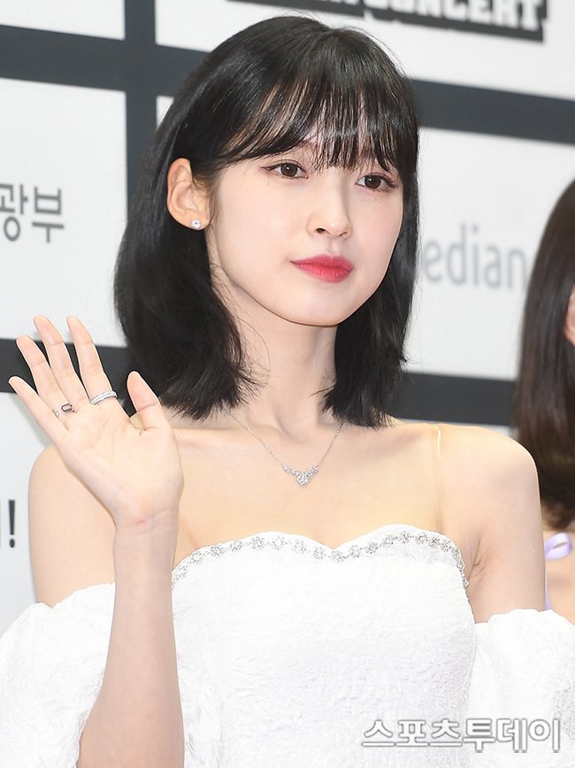 [잡담] 아린 이건 무슨머리야? | 인스티즈