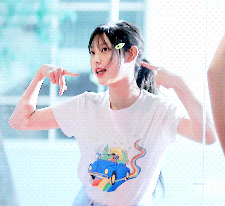 [잡담] 뉴진스 애기들 포닝에서 채팅치는거 귀여워 | 인스티즈