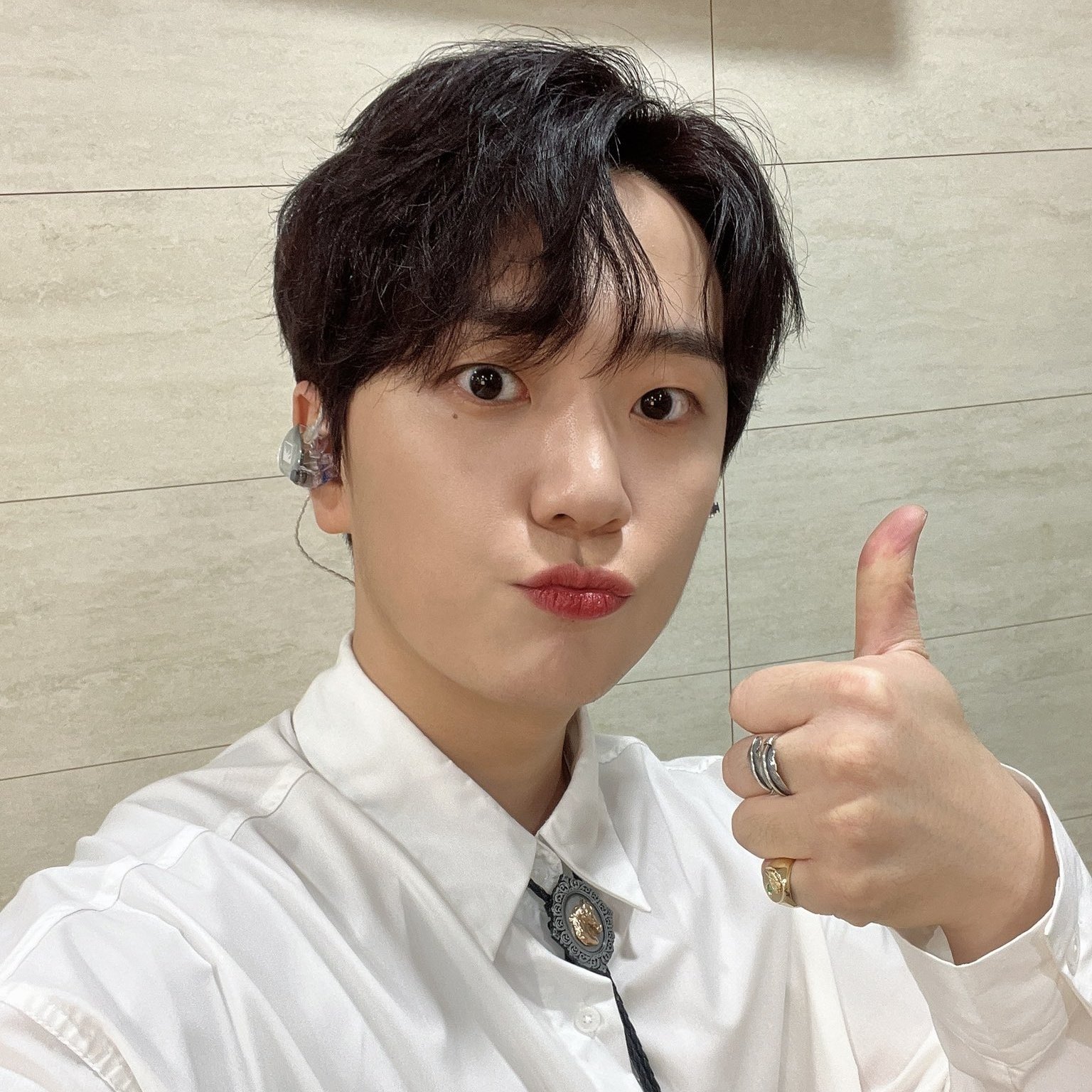 [잡담] 이때싶 올리는 성악계에 뺏겼다 반 쯤 돌려받은 고우림 | 인스티즈