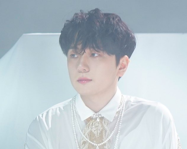 [잡담] 이때싶 올리는 성악계에 뺏겼다 반 쯤 돌려받은 고우림 | 인스티즈