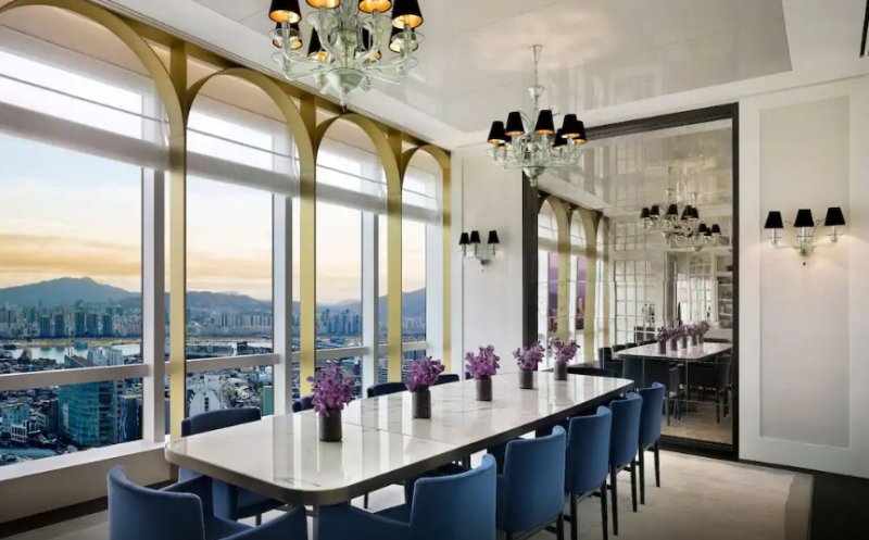 [잡담] 방탄 제이홉 호텔 1박에 2000만원...일반인은 투숙 불가래 | 인스티즈