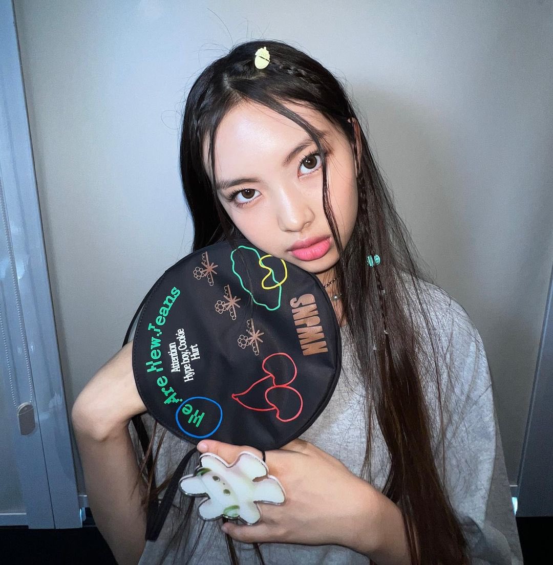 [잡담] 민희진 인스타에 올라온 뉴진스 멤버들 가방 착샷 | 인스티즈