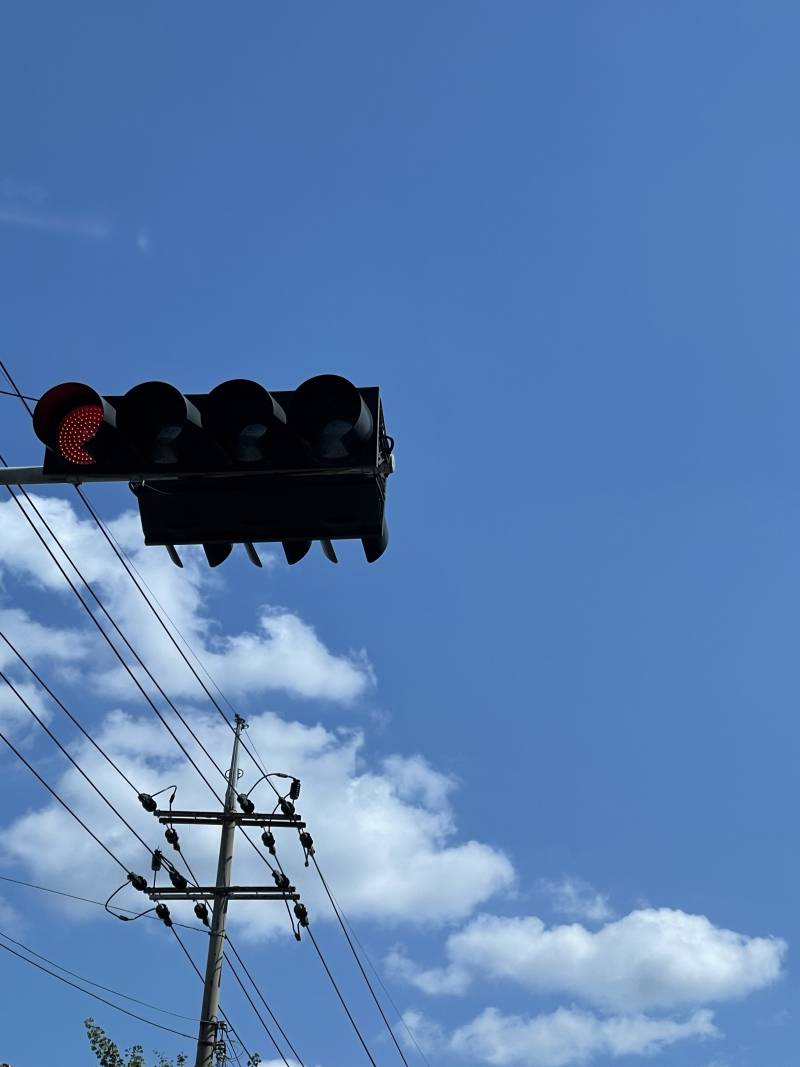 날씨 진짜 더운데 엄청 맑다.... | 인스티즈