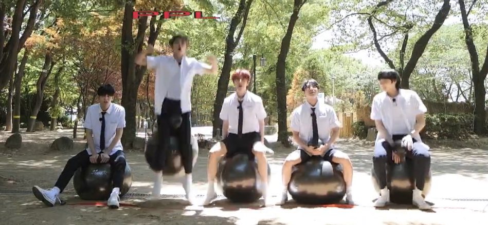 [잡담] 혼자 jpeg인 투바투 i | 인스티즈