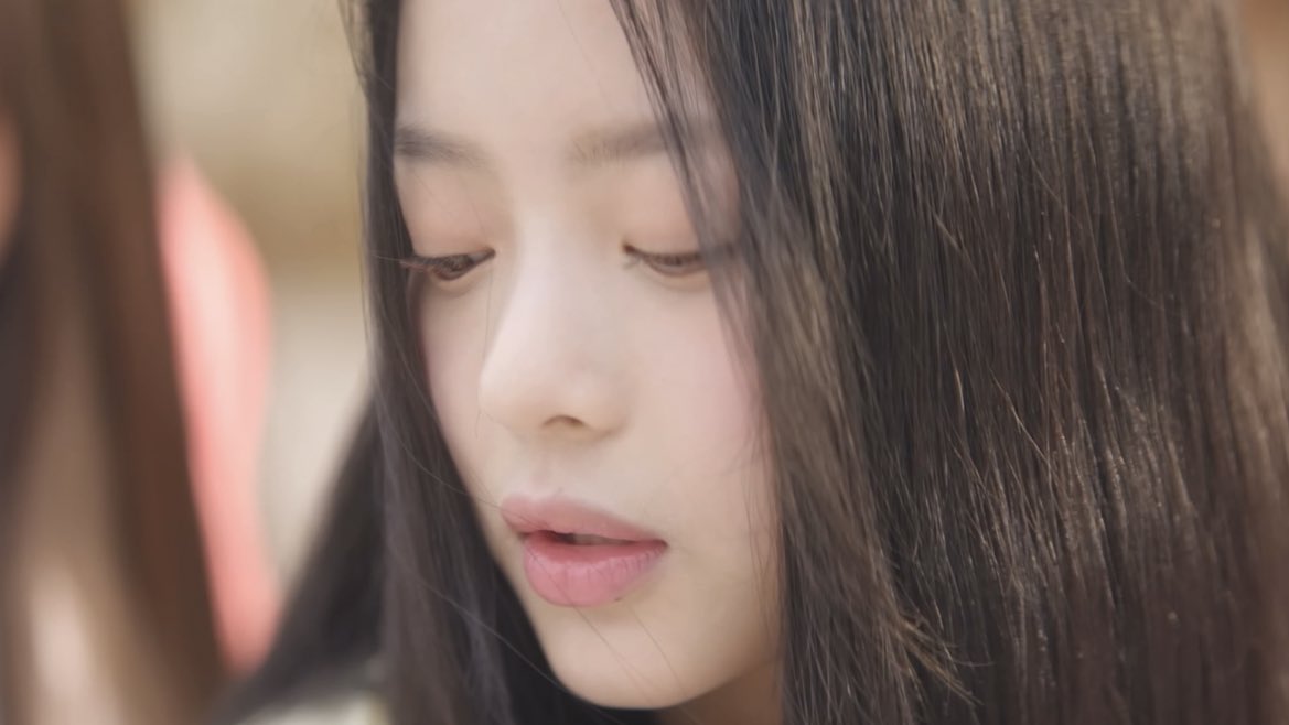 [잡담] 뉴진스 하니 얘는 진짜 예쁘다 | 인스티즈