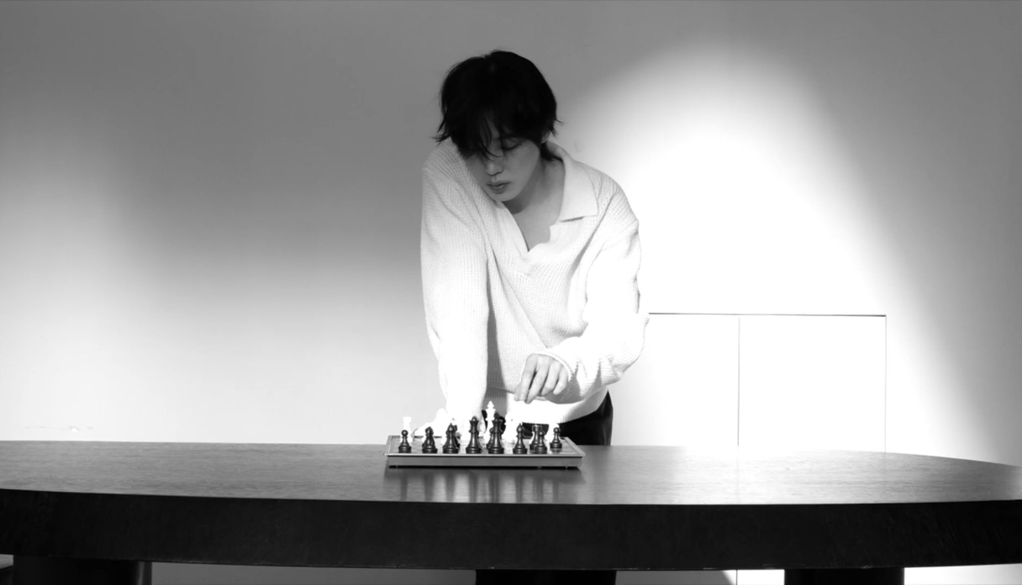 [잡담] 화보 찍을 때 마다 건조해지는 내 본진 볼 사람 | 인스티즈