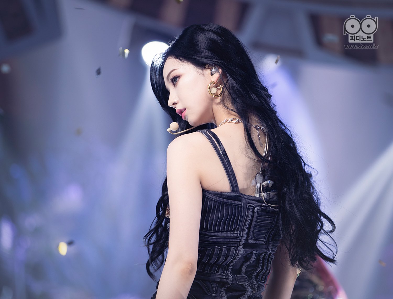 [잡담] 카리나 예지 둘 다 진짜 게임캐릭터 같애… | 인스티즈