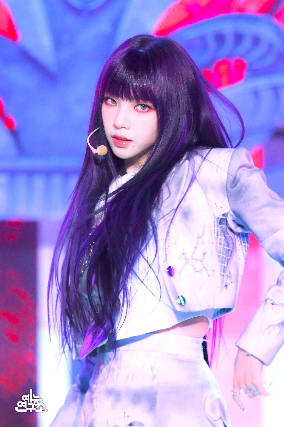 [잡담] 카리나 예지 둘 다 진짜 게임캐릭터 같애… | 인스티즈