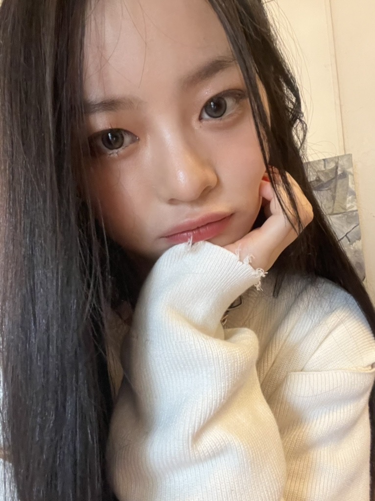 [잡담] 뉴진스 하니 얼굴 뭔가 귀욤상의 정석 느낌 | 인스티즈