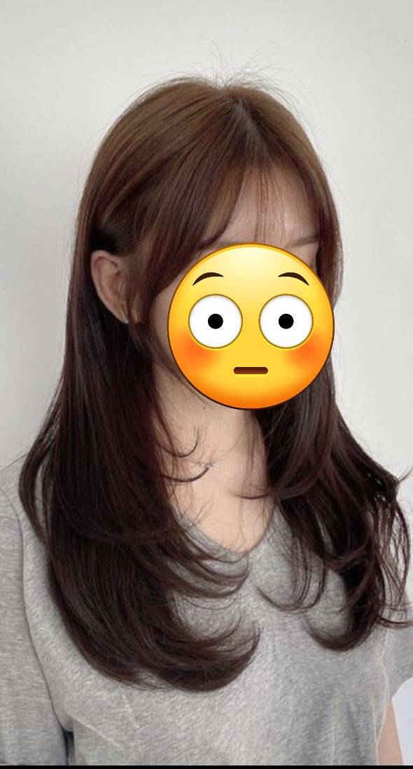 나 흑발로 덮었는데 이 머리색할려면 탈색 무조건이지..? | 인스티즈