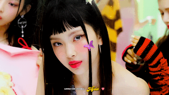 [잡담] 뉴진스 이 아기 누구야?? | 인스티즈