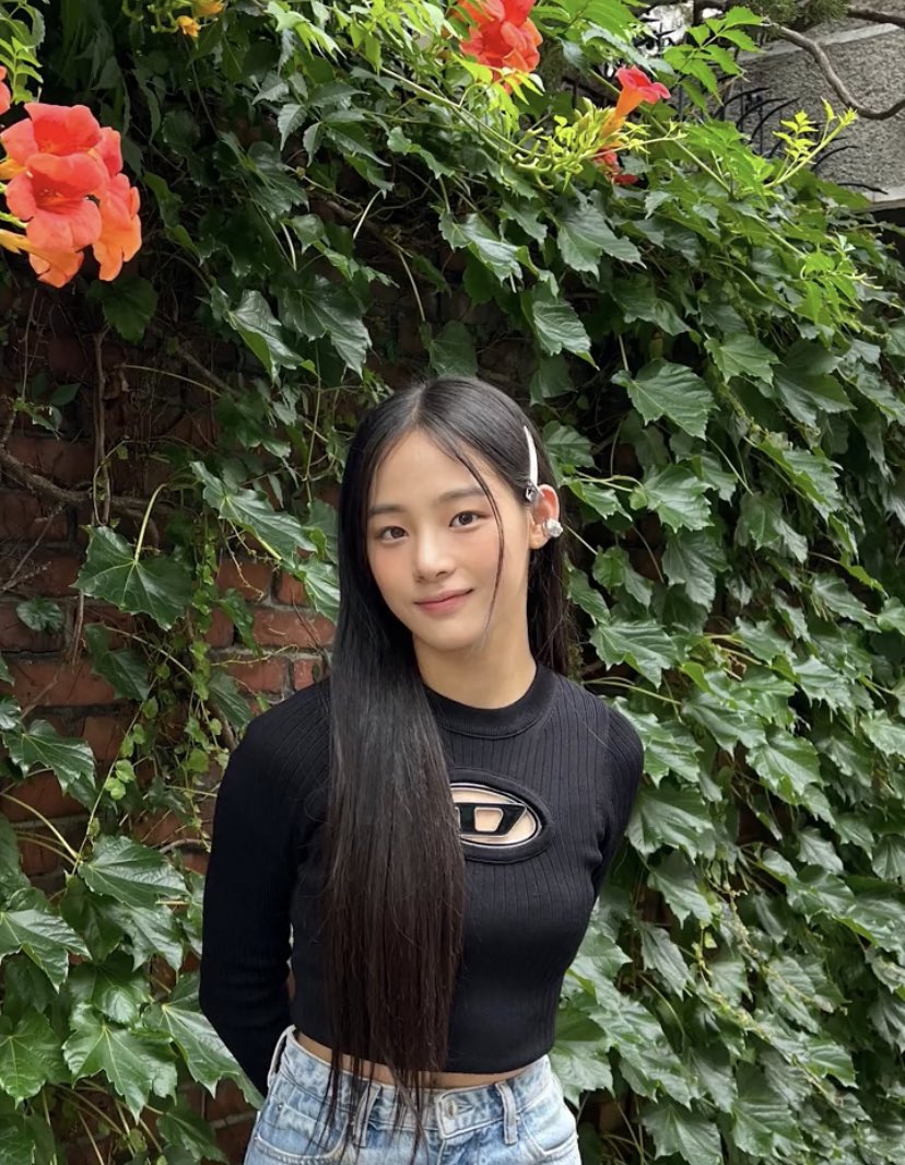 [잡담] 오늘 뉴진스 민지데이다 | 인스티즈