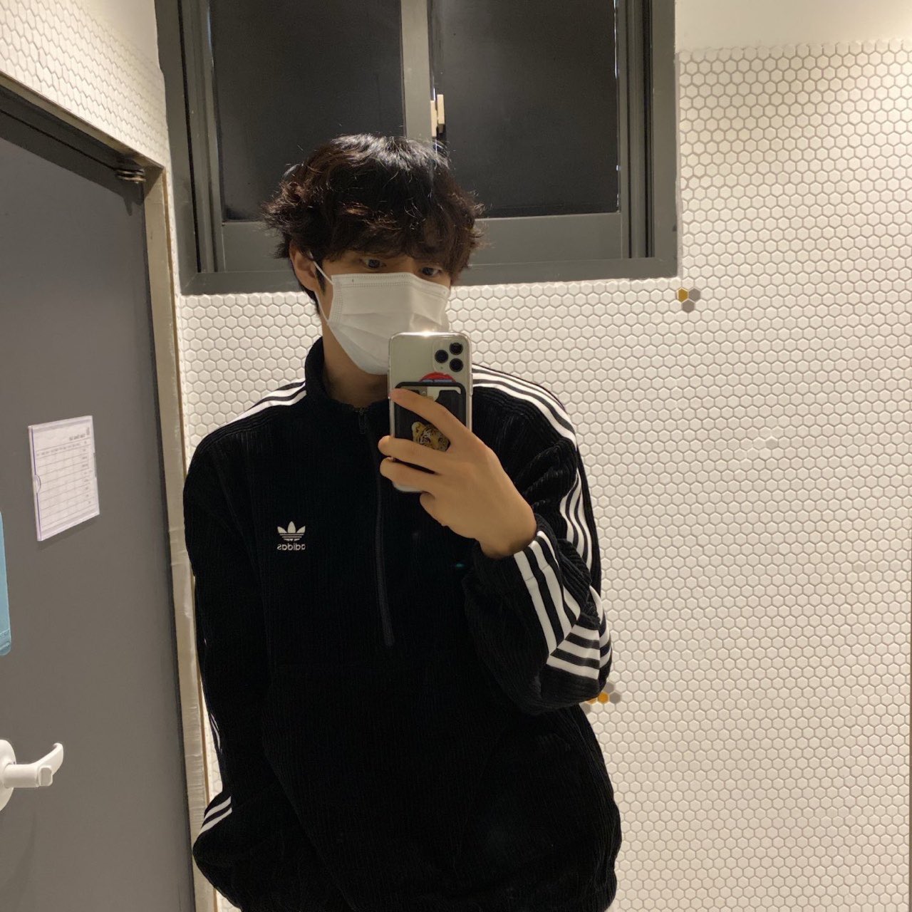 [잡담] 더보이즈 선우 아디다스만 입으면 ㄹㅇ세상 힙해짐 | 인스티즈