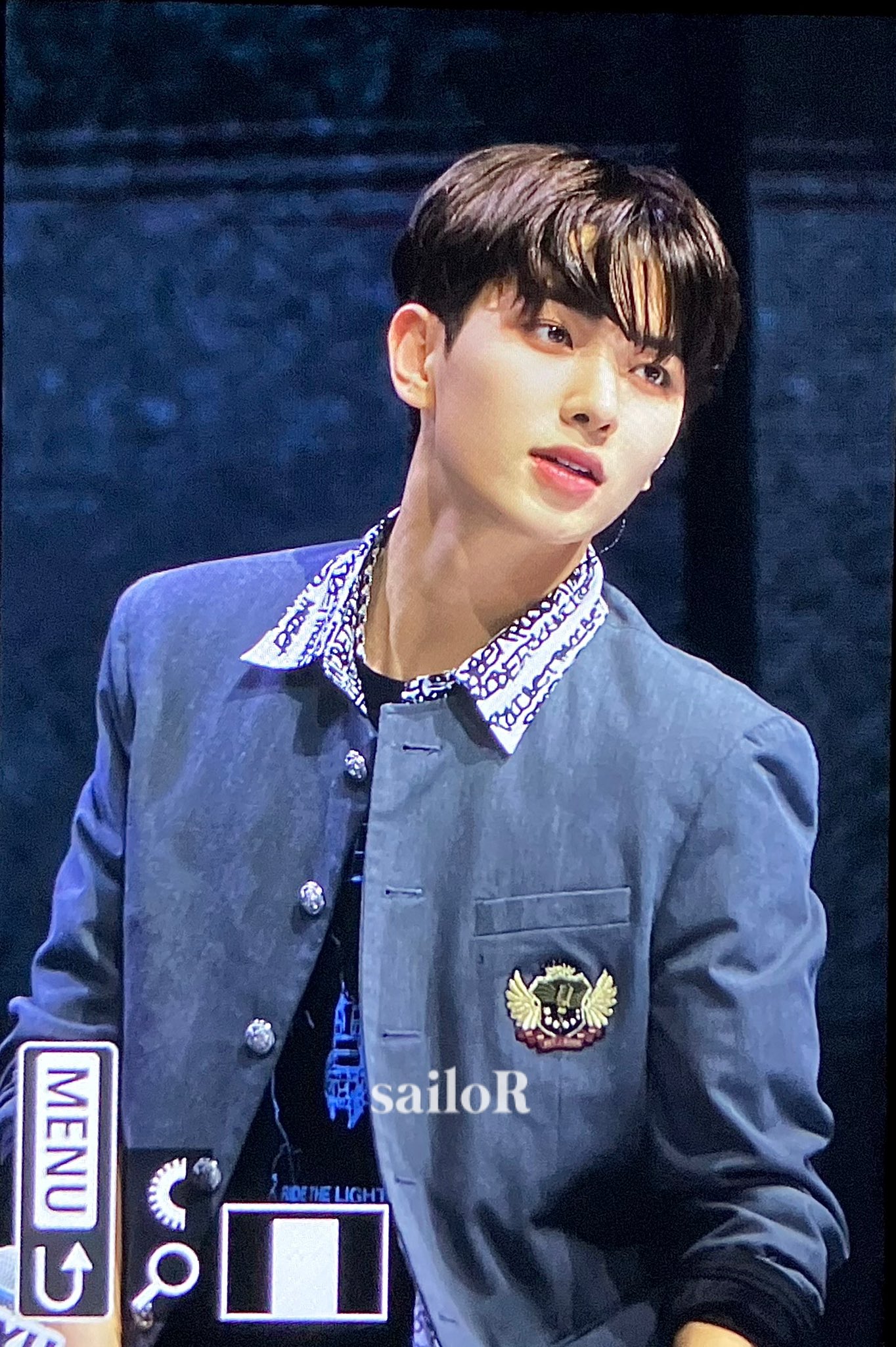 [잡담] 신인 중 얘 넘 잘생김.. | 인스티즈