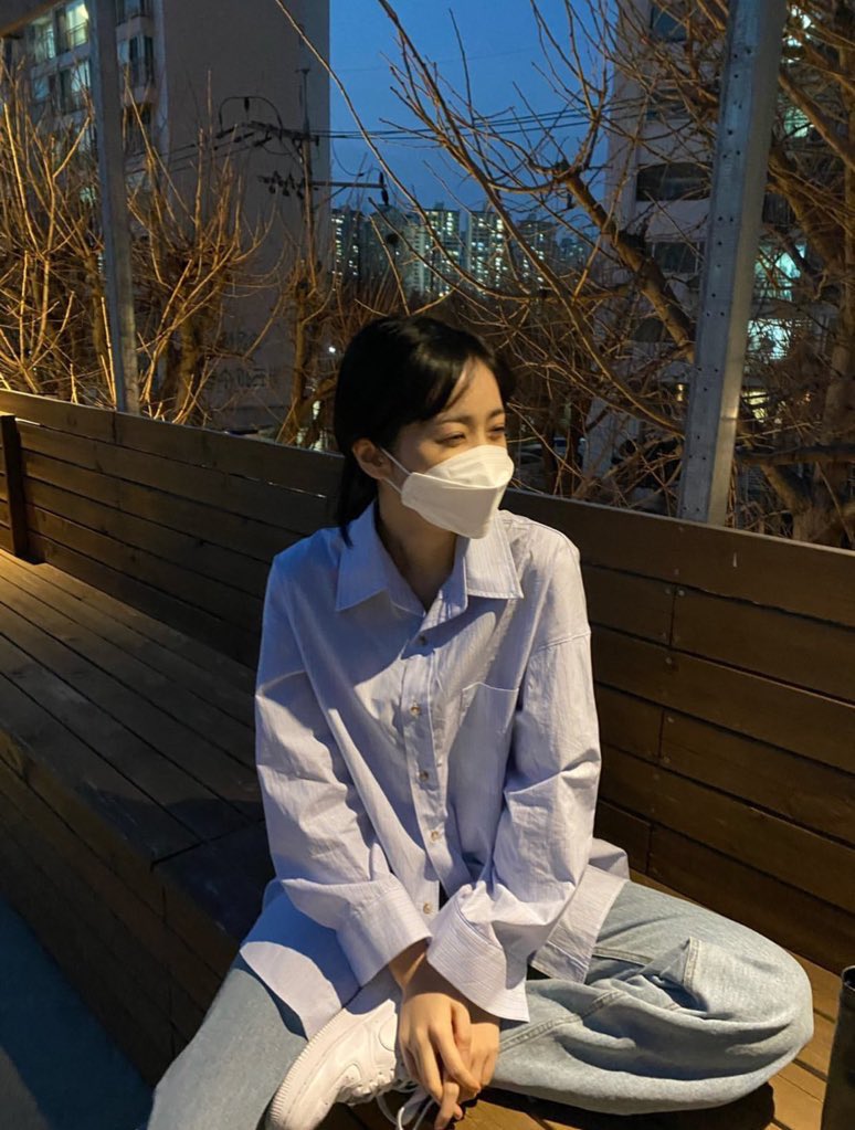 [잡담] 신비 사복 너무 내 서타일이야 | 인스티즈