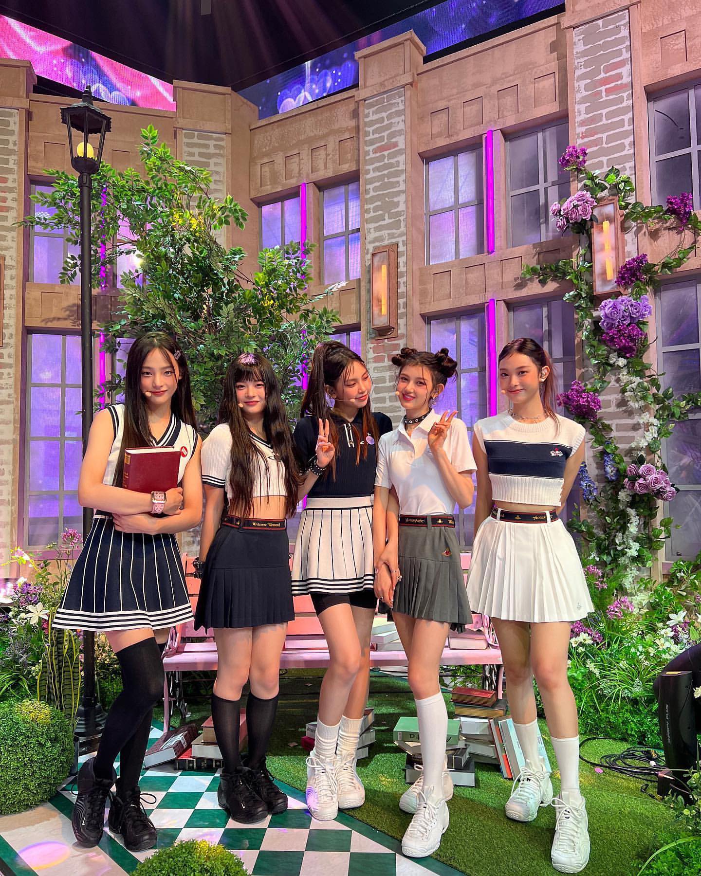 [잡담] 뉴진스 인스타 단체사진 | 인스티즈