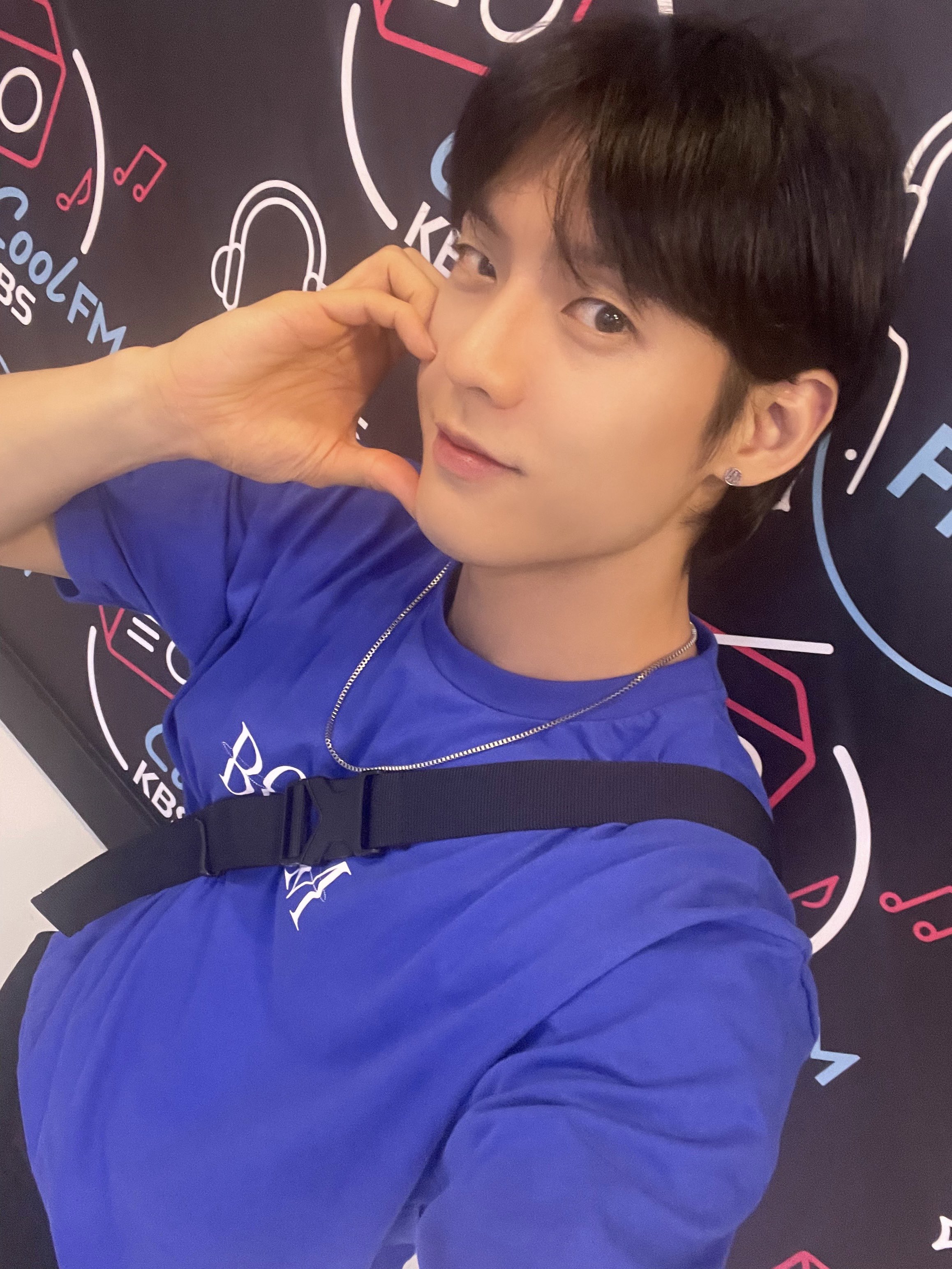 [잡담] 오늘 비투비 민혁이 콘서트 엠디 티셔츠 입고왔네! | 인스티즈