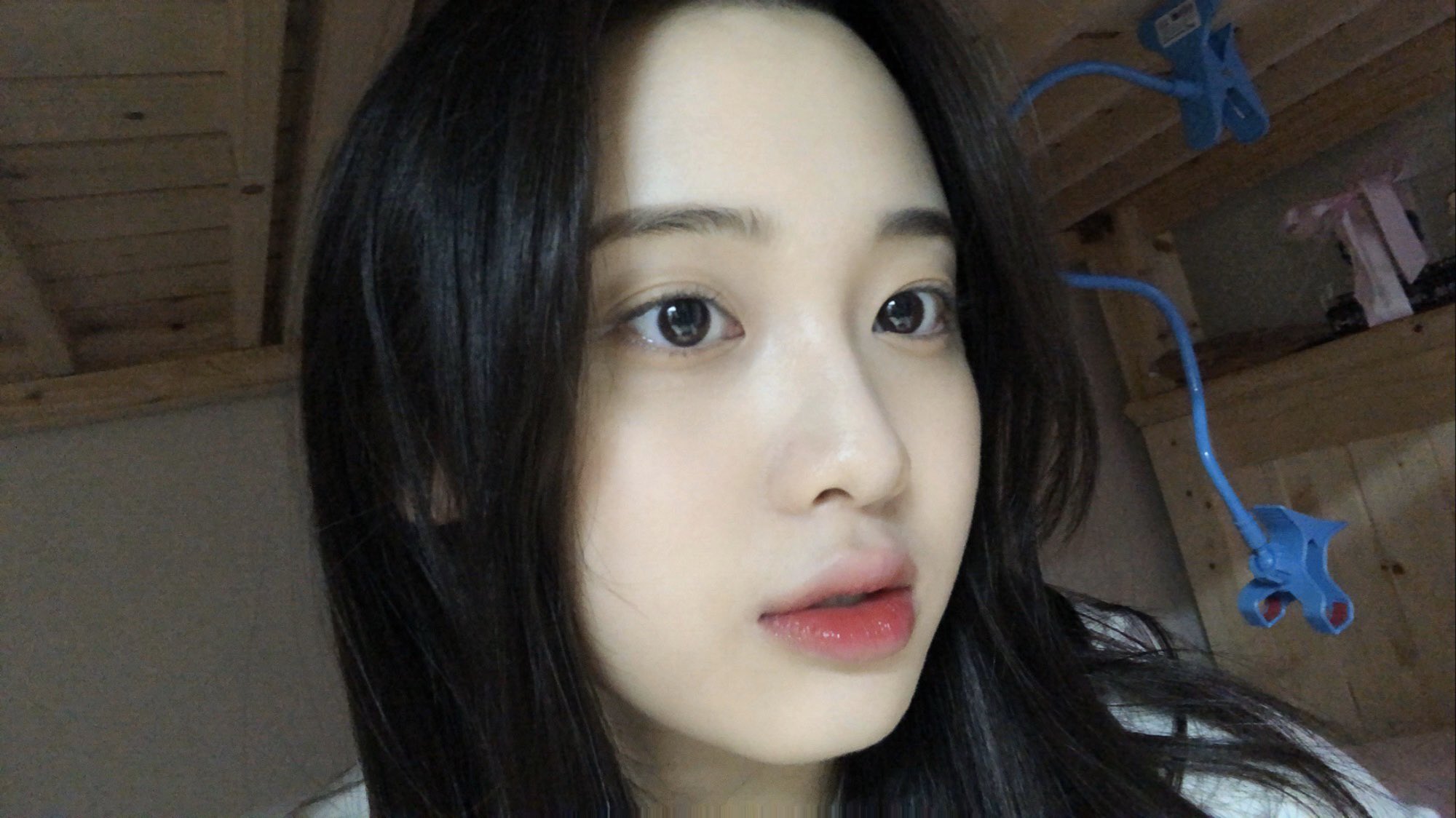 [잡담] 라잇썸 나영이 고딩때 사진 너무 ㄱㅇㅇㅋㅋㅋㅋ | 인스티즈