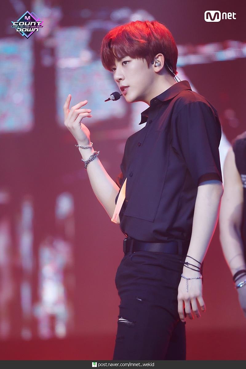 [잡담] 지범이 빨머때 너무좋다... | 인스티즈