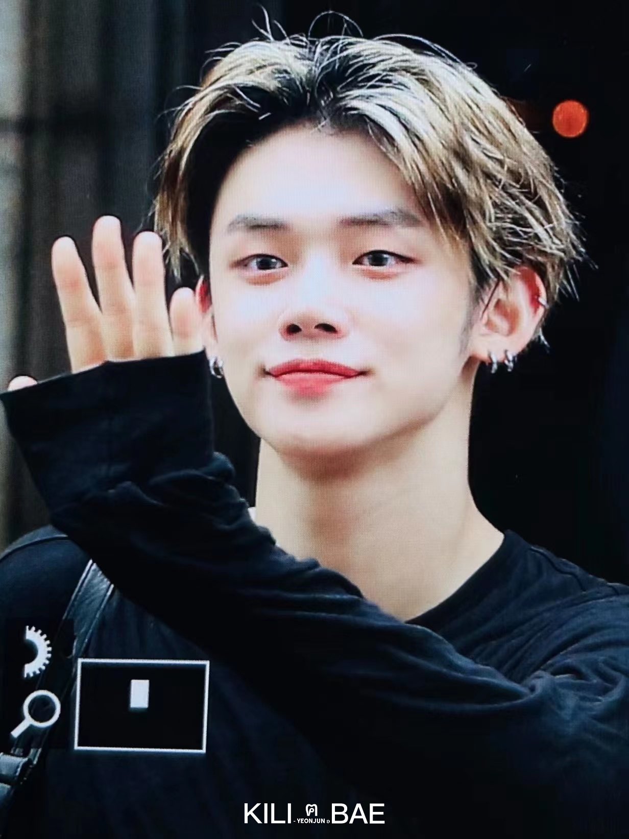 [잡담] 투바투 연준 큐티소매 버릇 ㄹㅇ 계속되길 | 인스티즈