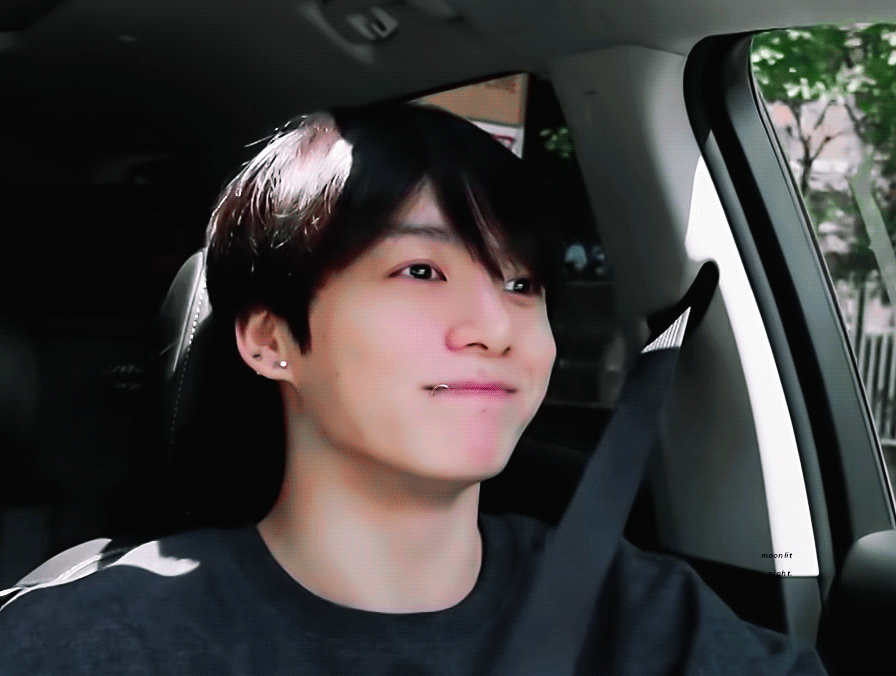 [잡담] 와 방탄 정국 운전 할 때 얼굴 ㄹㅇ고딩이 하는 것 같애 | 인스티즈